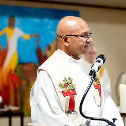 Weihe Altarbild AKH / Erzdiözese Wien/ Schönlaub, Stephan Schönlaub